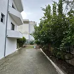 Erid Apartamento Golem (Tirana)